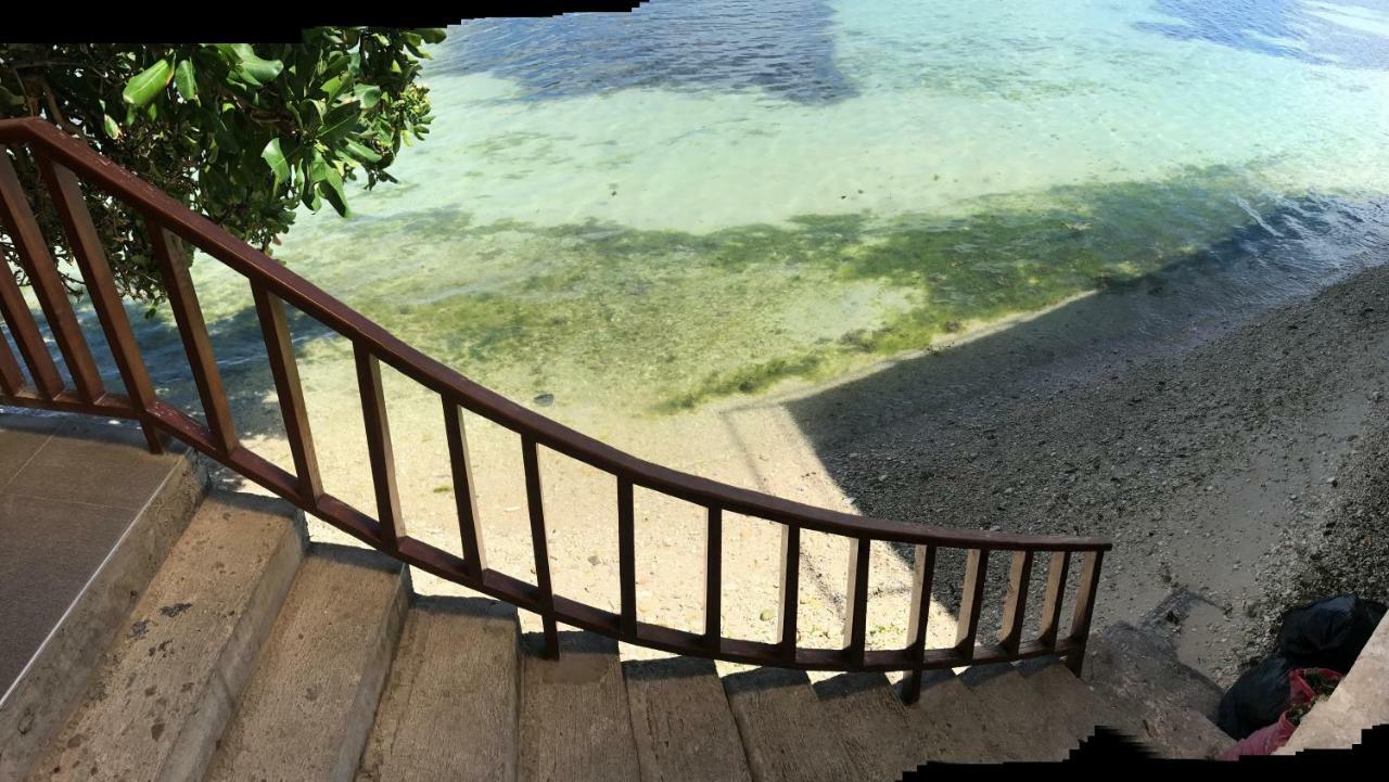 Babylon Oslob Coast Guesthouse Exterior photo